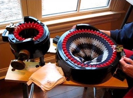 What Can You Make with an Addi Knitting Machine? - Sintelli